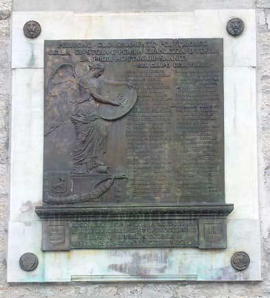 fig. 12: Lapide commemorativa ai caduti della Prima Guerra Mondiale di Capracotta (IS), 1925. Opera dell’incisore Mario Nelli (ICCD SIGECweb, NCTN 00080122).