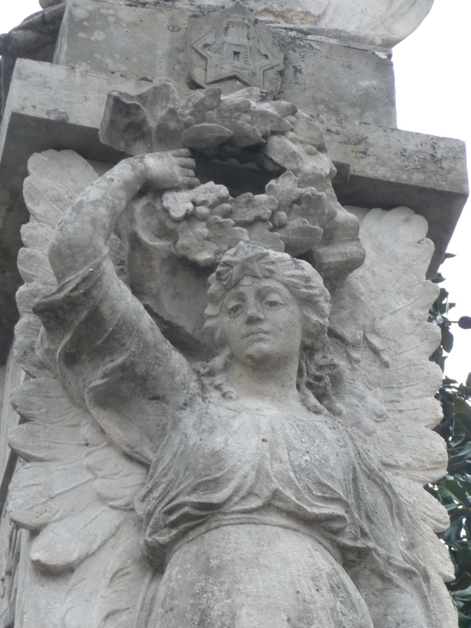 Allegoria della Vittoria (monumento ai caduti - a stele, opera isolata) di Celotti Vittorio