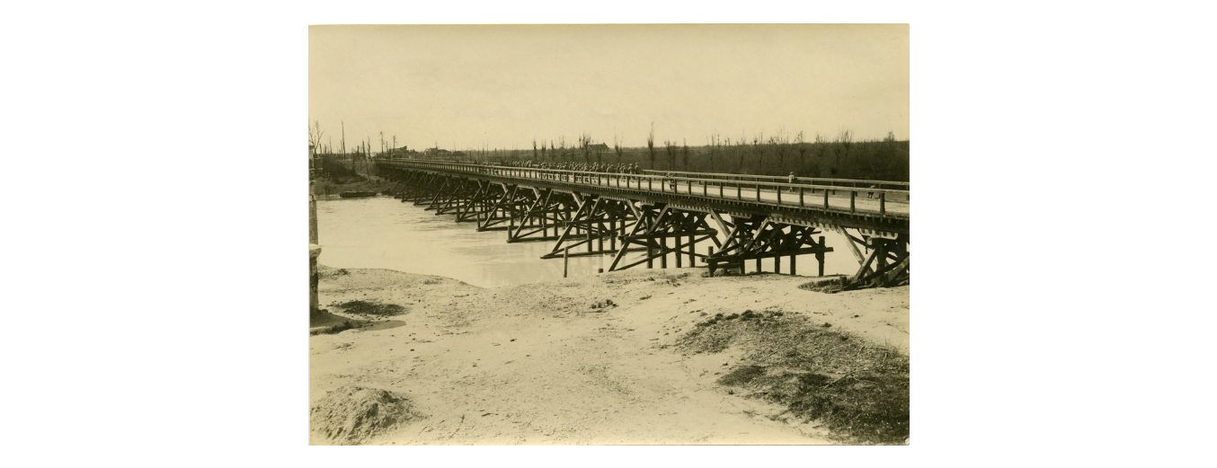 Fotografo non identificato, Ponte di Piave - Ponte ricostruito dal Genio Militare, 1919, gelatina ai sali d'argento, 12x17 cm, PV000002