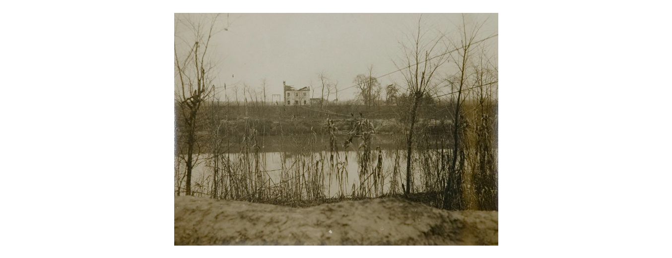 Fotografo non identificato, edifici distrutti dalla Grande Guerra, 1919, gelatina ai sali d'argento, 12x17 cm, PV000336