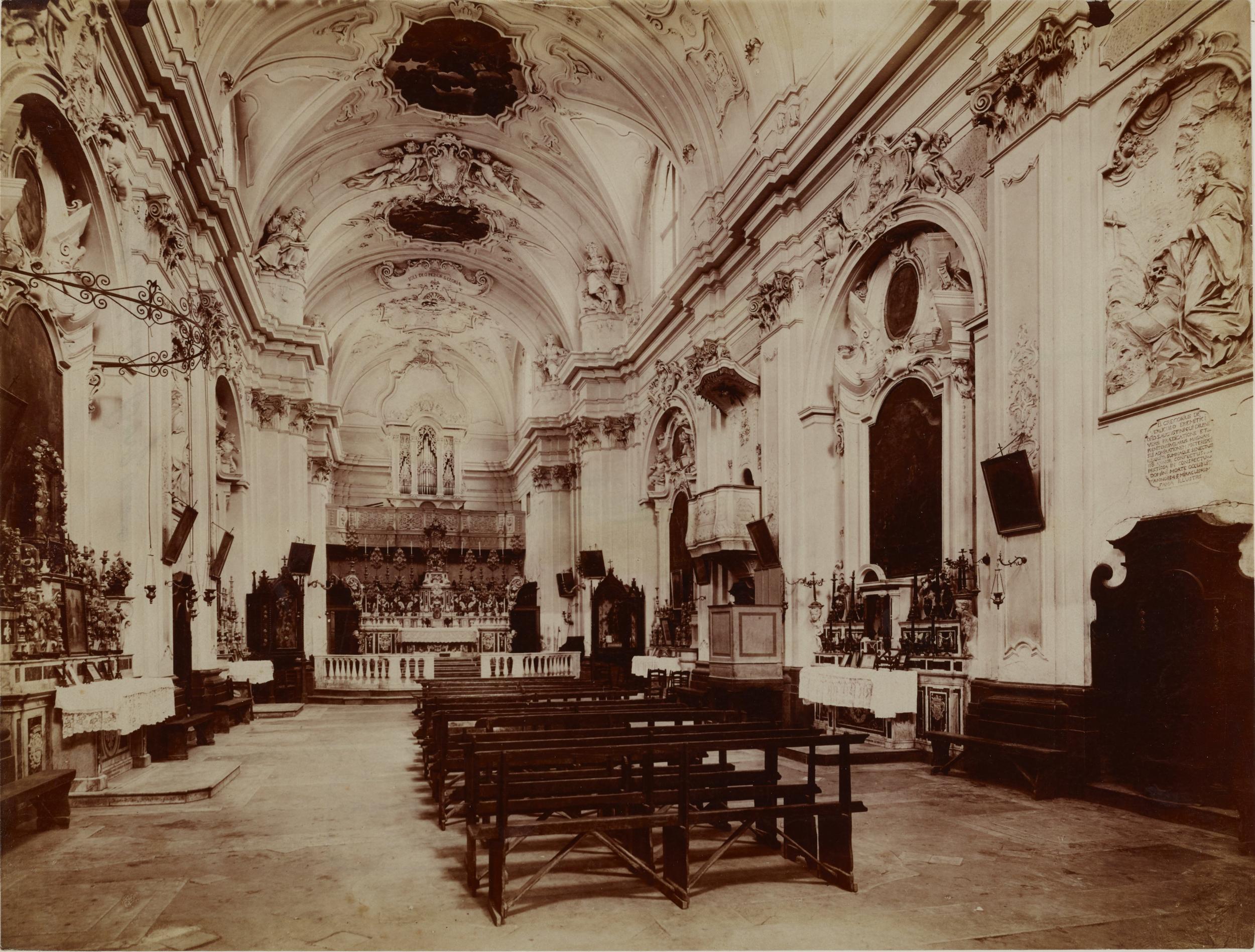 Fotografo non identificato, Andria - Chiesa di S. Agostino, altare della Chiesa di S. Agostino, 1904-1915, albumina/carta, MPI131843