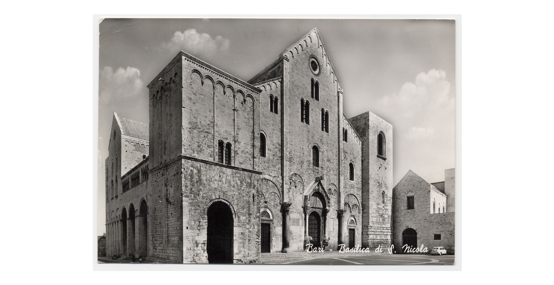 Fotografo non identificato, Bari - Basilica di S. Nicola, 1967, cartolina, FFC017440