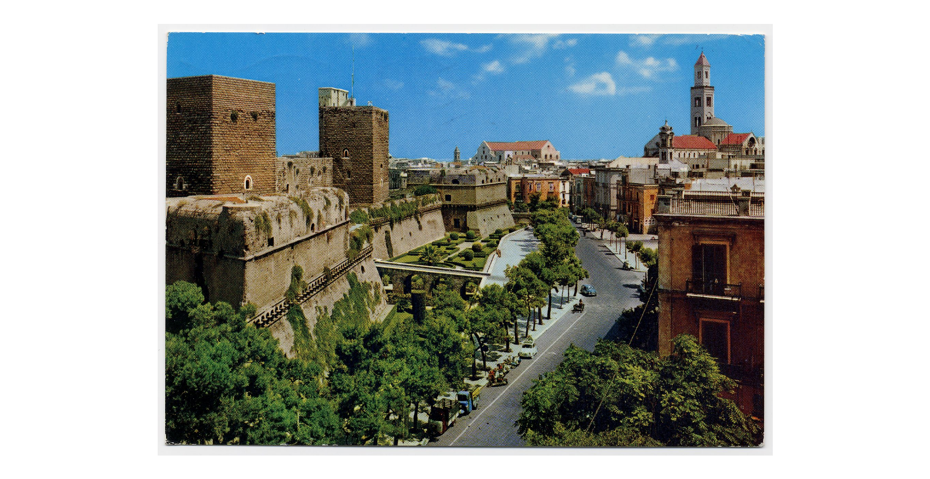 Fotografo non identificato, Bari - Castello Svevo, 1966, cartolina, FFC017483