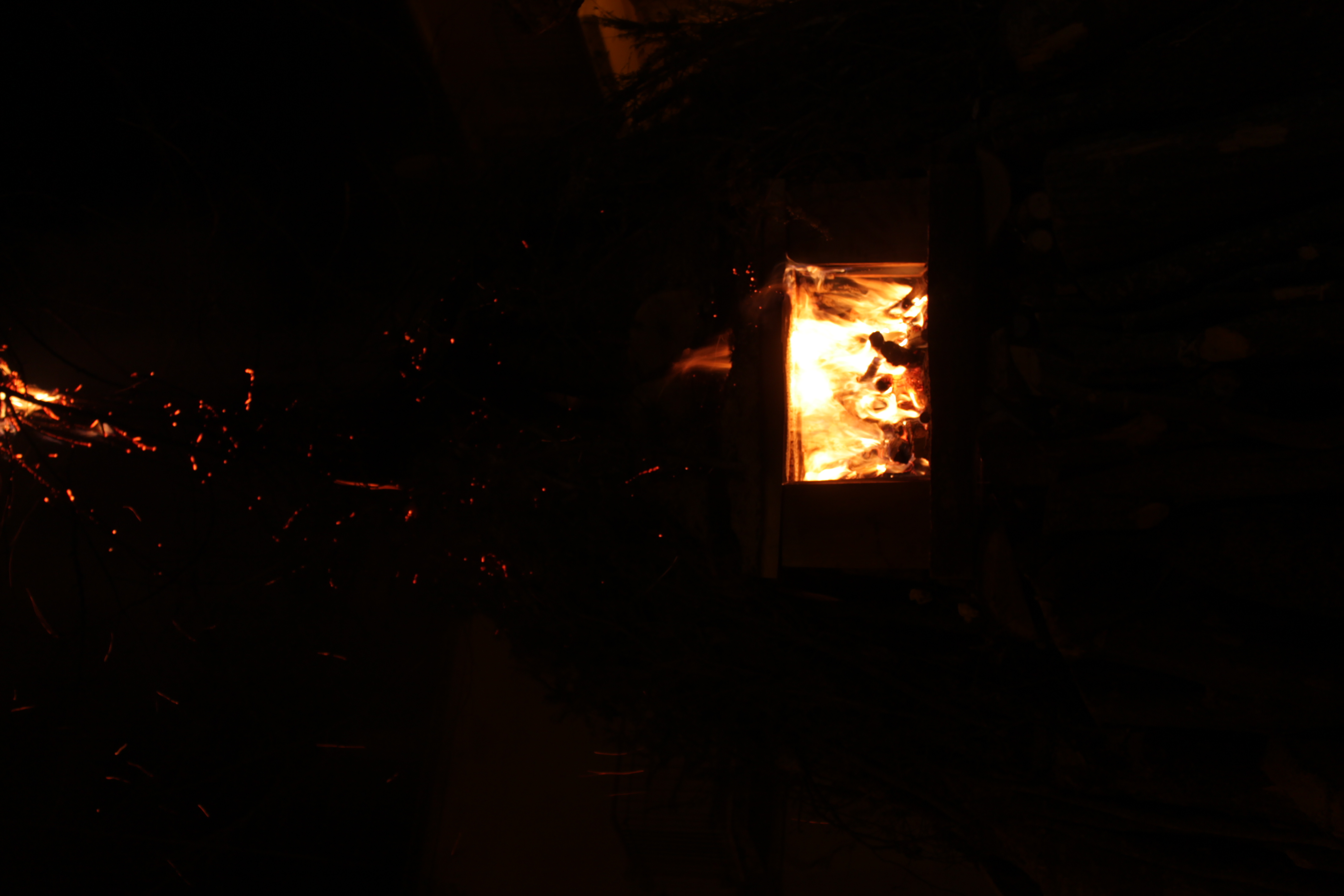 Gianfranco Spitilli, Il fuoco di Natale a Nerito di Crognaleto, fotografia digitale