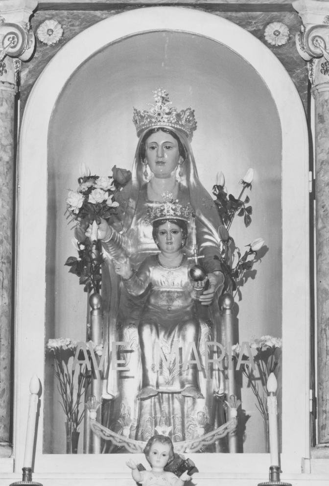 Autore non identificato, Madonna della Rupe, bottega lucana (secc. XV/ XX); fotografia b/n, SBAS MT E8762