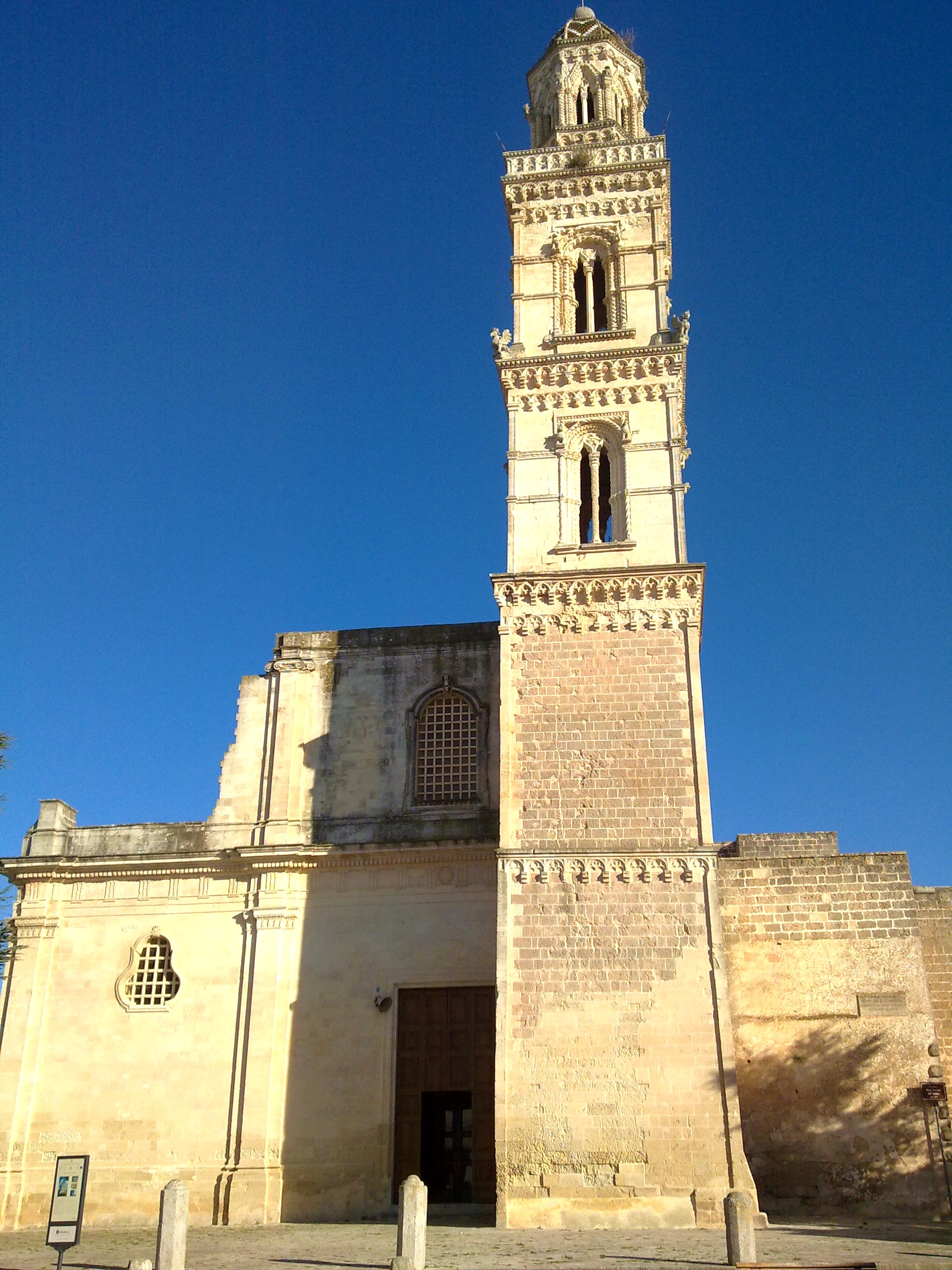 Lupiae, Chiesa e guglia di Soleto, Lecce, 22 November 2010