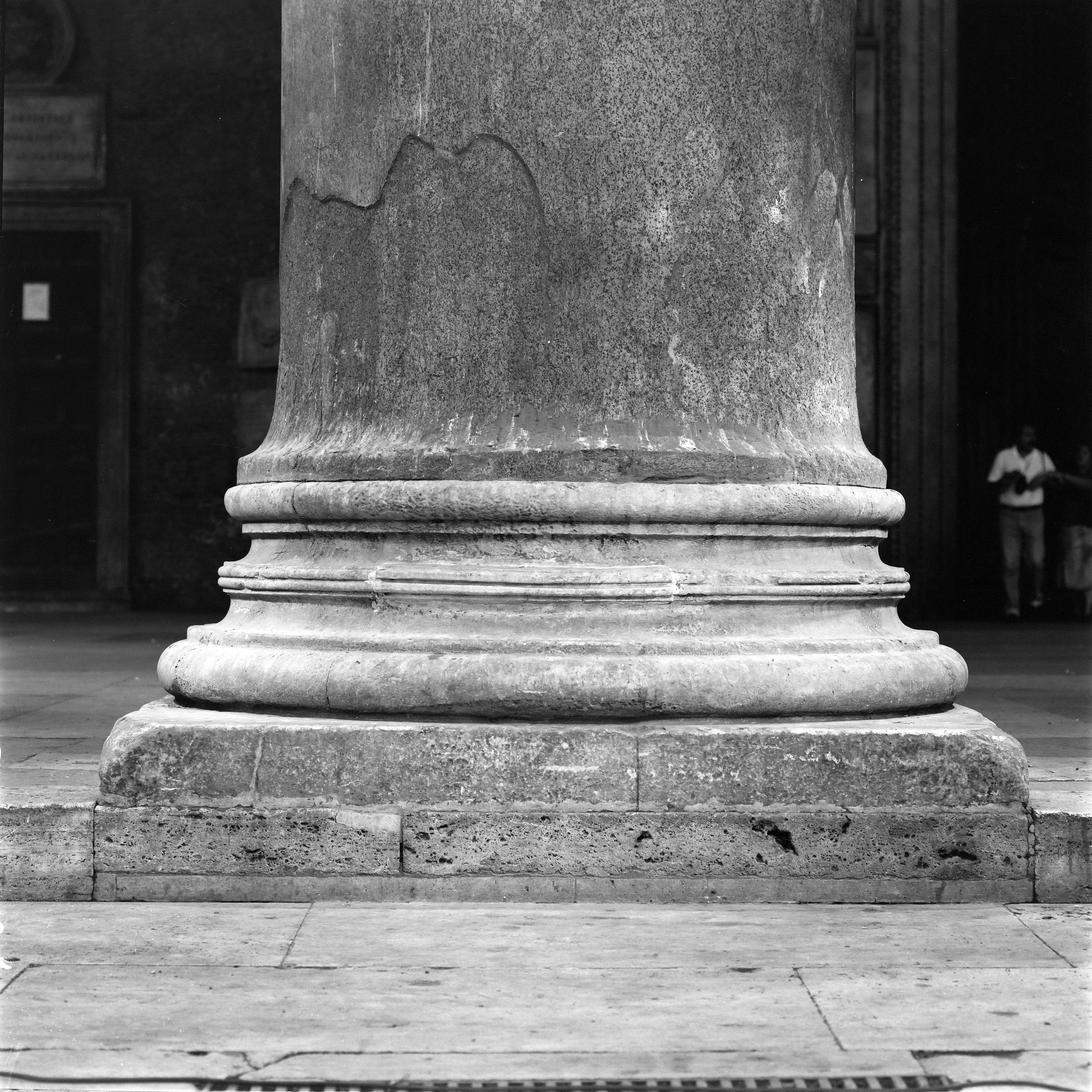 Fotografo non identificato, Pantheon,1951-2000, gelatina ai sali d'argento, 6x6 cm, N077980