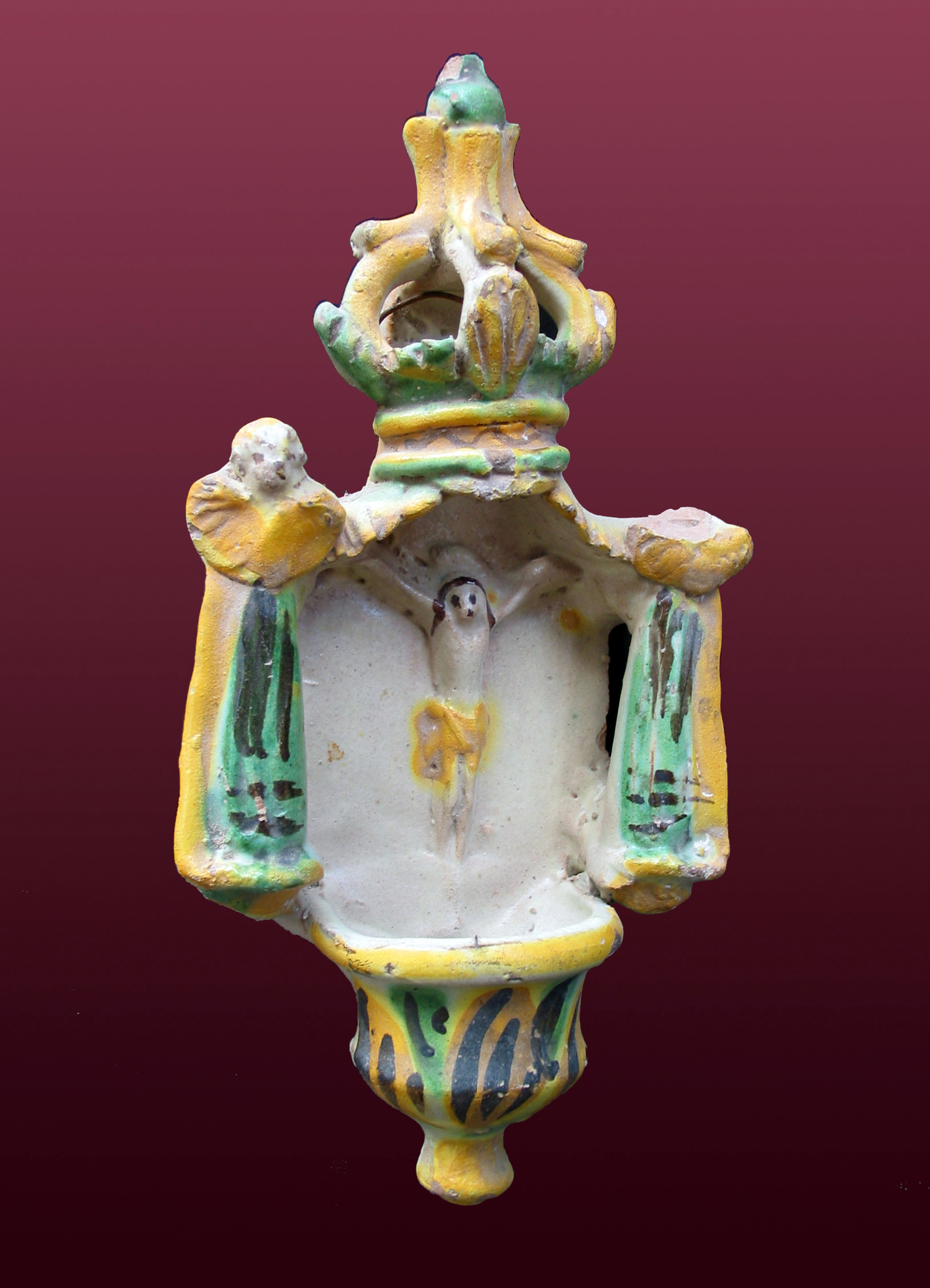 Acquasantiera, ceramica smaltata, Caltagirone, seconda metà XIX secolo, 2017, fotografia digitale