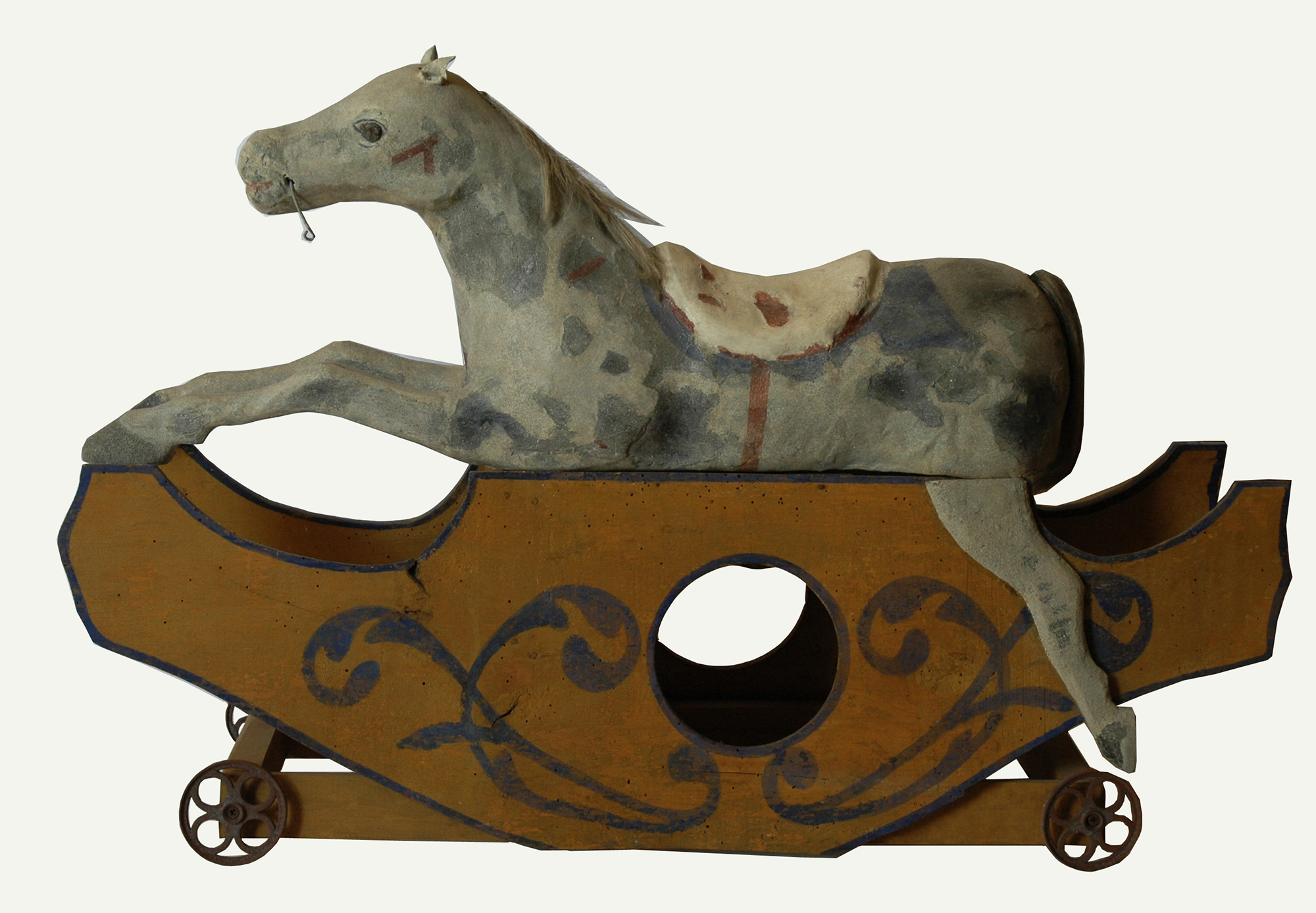 Cavallo a dondolo, legno cartapesta, II metà XX secolo, 2017, fotografia digitale