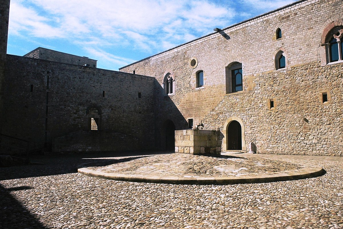 Elisa.rolle, Castello di Lagopesole, 3 ottobre 2007