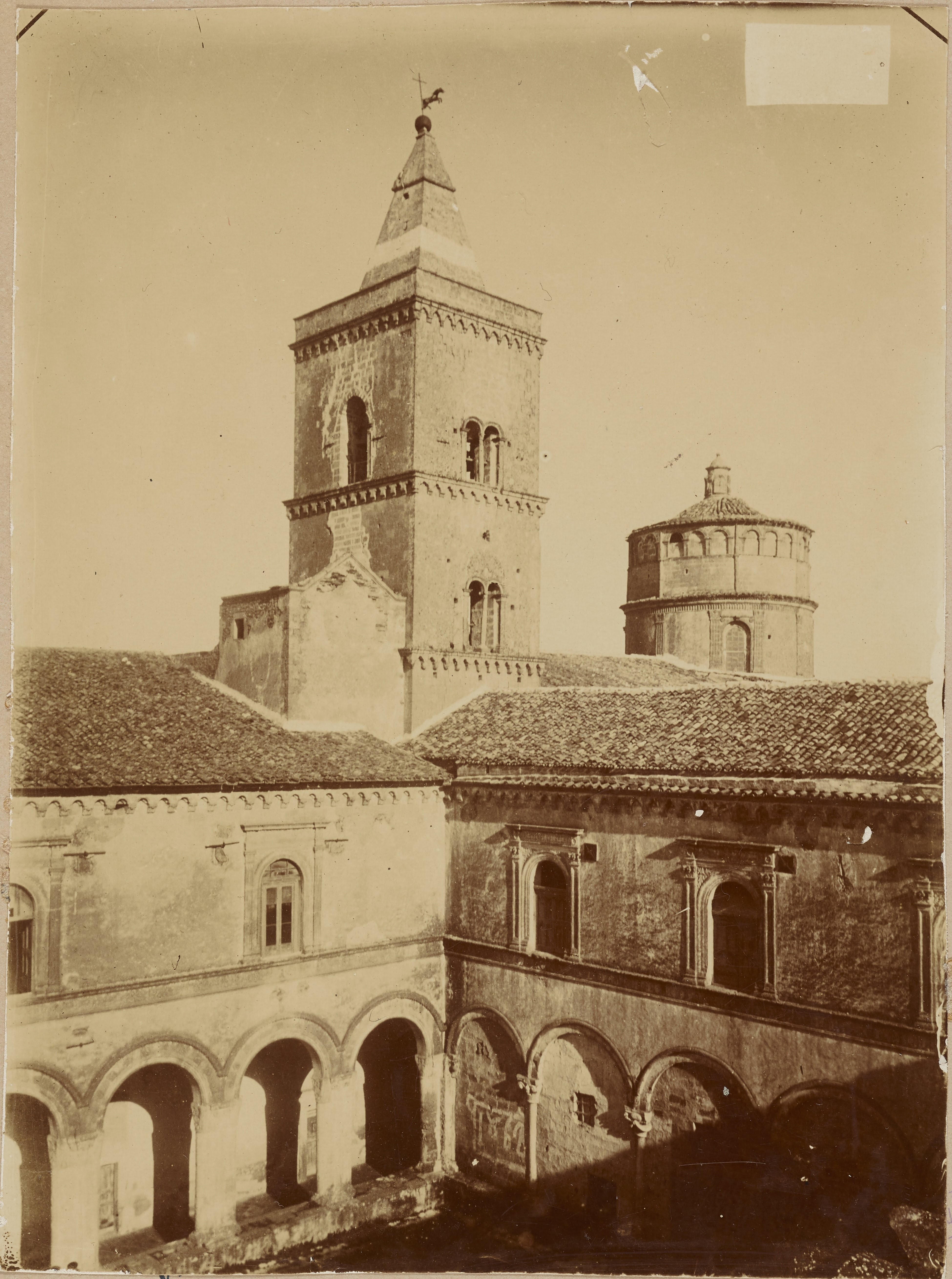 Denegri & C., Montescaglioso - Abbazia benedettina di S. Michele Arcangelo, campanile e cupola della chiesa, 1891-1910, aristotipo, MPI6079608