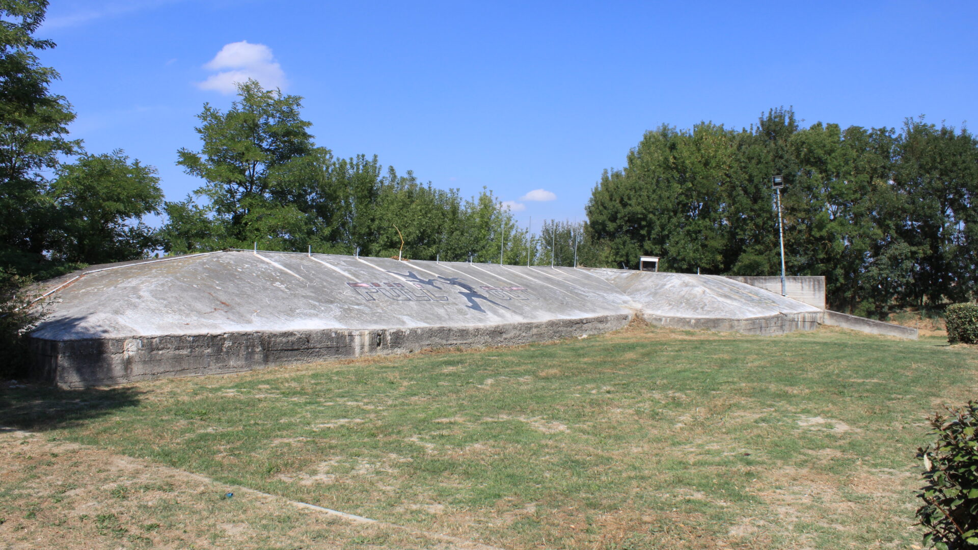 Autore sconosciuto, bunker deposito all’interno dell’aeroporto G. Novelli, località La Spreta, ICCD_MODI_4478230653371
