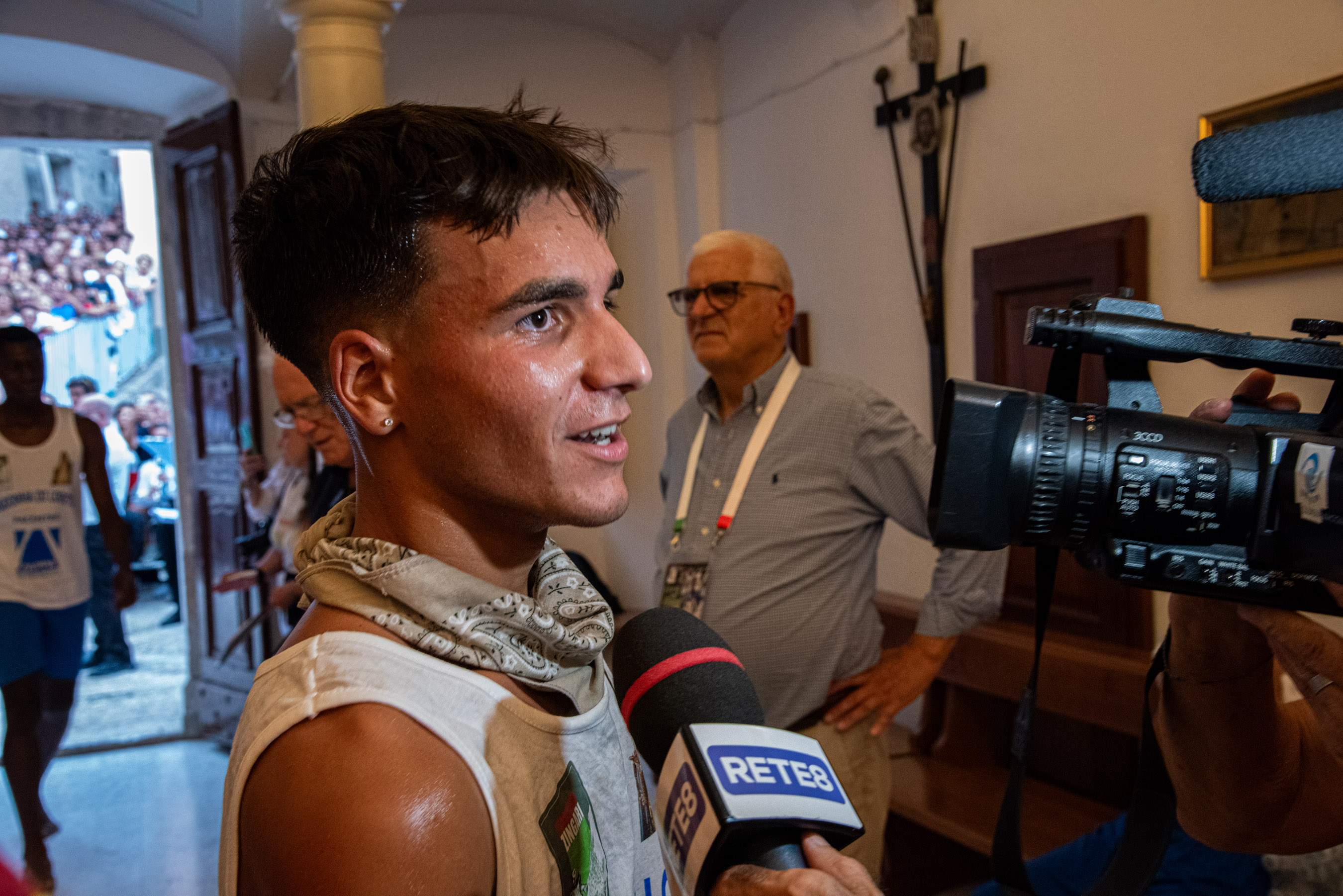 Roberto Monasterio, Pacentro – Intervista allo Zingaro vincitore, 2024, fotografia digitale