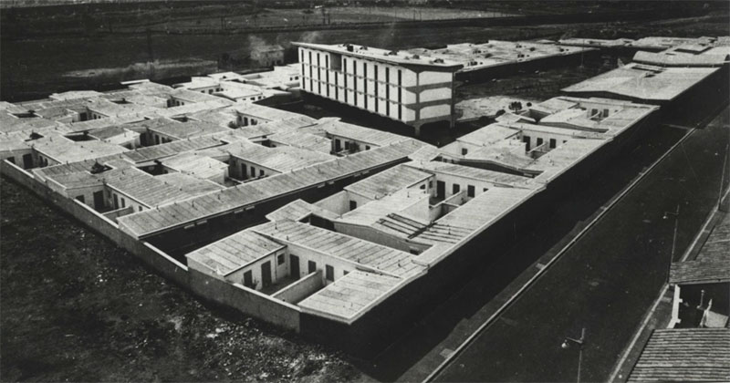 Autore anonimo. Veduta d'insieme dell'Unità di Abitazione Orizzontale, Roma, di Adalberto Libera
